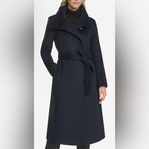 Cole Haan Elegant Black Belted Coat size 6